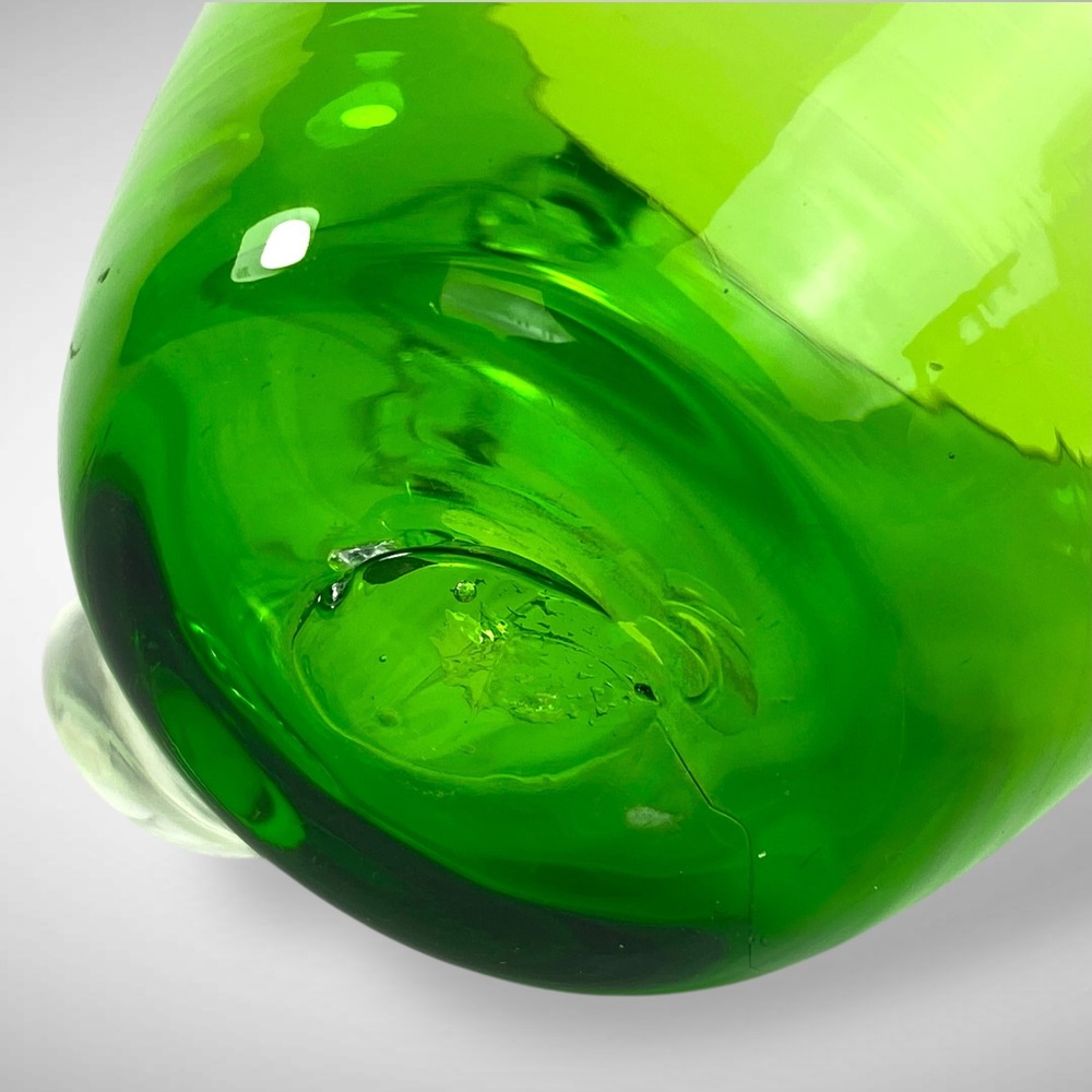 Scandinavian Emerald Punch Cups Set 11 Hand Blown MCM Pontil - Picture 8 of 10